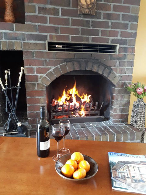 Linger Longer Vineyard - VIC Tourism 1