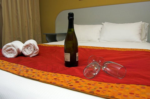 Victoria Hotel Strathalbyn - VIC Tourism 0