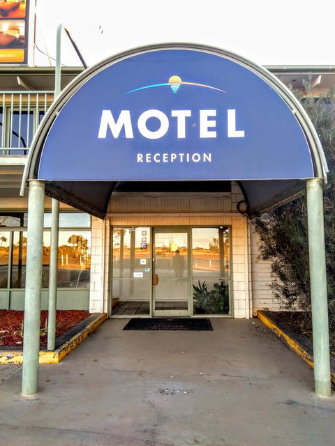 Highway One Motel - VIC Tourism 13