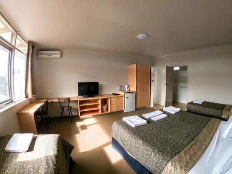 Highway One Motel - VIC Tourism 31