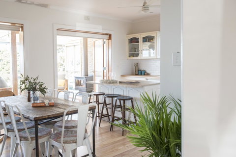 Port Lincoln Seaside Home - VIC Tourism 5