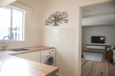Port Lincoln Seaside Home - VIC Tourism 15