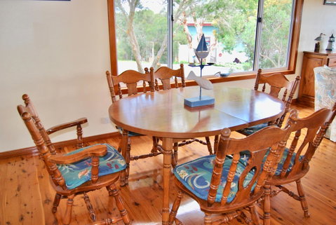 Annie\'s Balquhidder Cottage - VIC Tourism 8