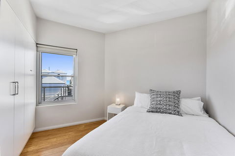Robe Marina Accommodation - VIC Tourism 26