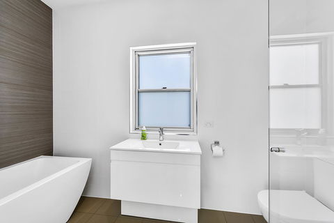 Robe Marina Accommodation - VIC Tourism 27