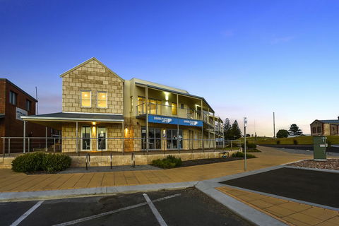 Robe Marina Accommodation - VIC Tourism 19