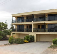 The Lighthouse - Beachfront Accommodation - VIC Tourism
