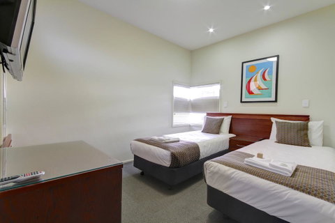 Strath Motel - VIC Tourism 17