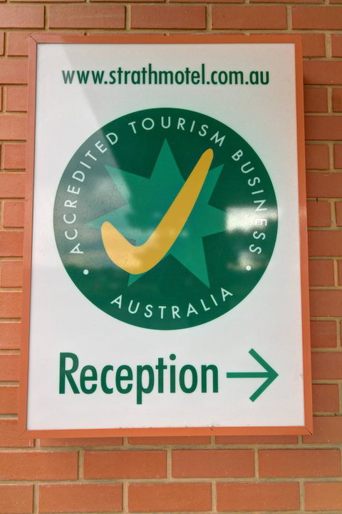 Strath Motel - VIC Tourism 11