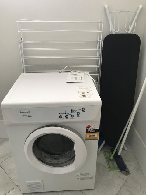 Beachside & Jetty View Apartment 6 - Captain\'s Apt - VIC Tourism 20