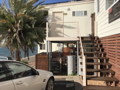 Beachside & Jetty View Apartment 6 - Captain\'s Apt - VIC Tourism 35