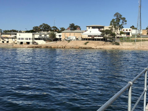 Beachside & Jetty View Apartment 6 - Captain\'s Apt - VIC Tourism 39