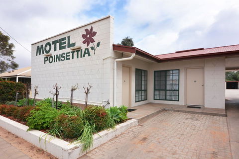 Motel Poinsettia - VIC Tourism 10
