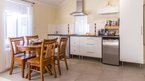 One Tree Bed And Breakfast - VIC Tourism 18