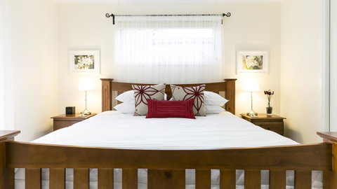 One Tree Bed And Breakfast - VIC Tourism 1