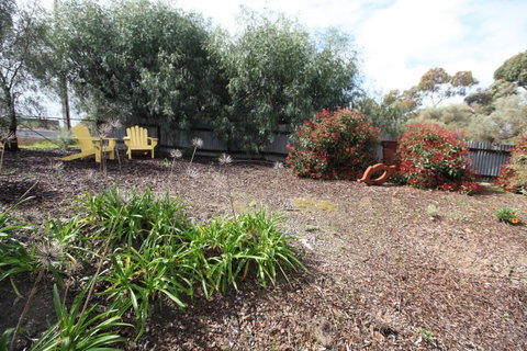 One Tree Bed And Breakfast - VIC Tourism 4