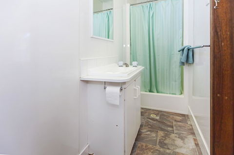 Echo Holiday Parks - Naracoorte - VIC Tourism 8
