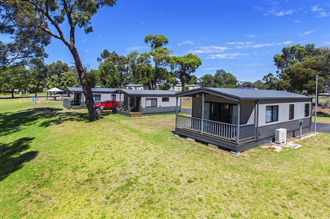 Echo Holiday Parks - Naracoorte - VIC Tourism 32