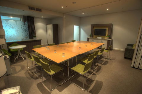 Walkers Arms Hotel - VIC Tourism 7