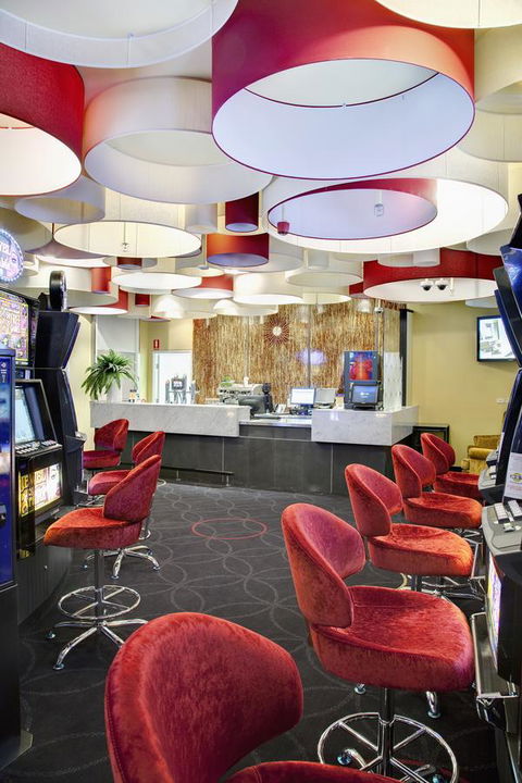 Walkers Arms Hotel - VIC Tourism 6