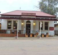 Wozza's BB - VIC Tourism
