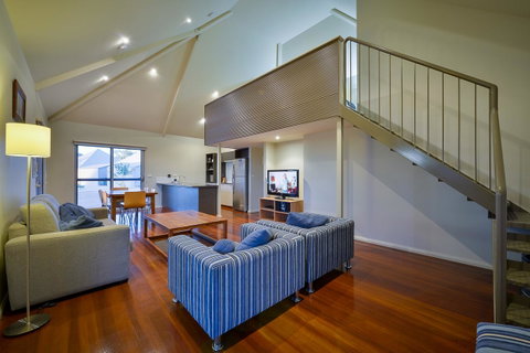 Exmouth Escape Resort - VIC Tourism 8