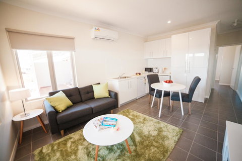Exmouth Escape Resort - VIC Tourism 26