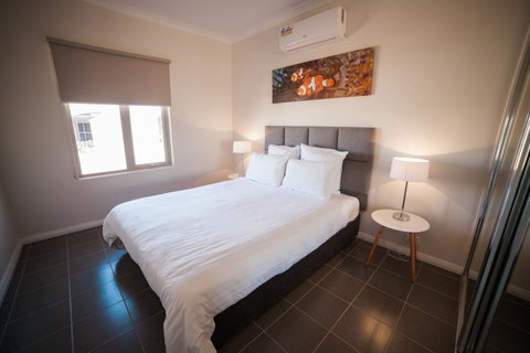 Exmouth Escape Resort - VIC Tourism 31
