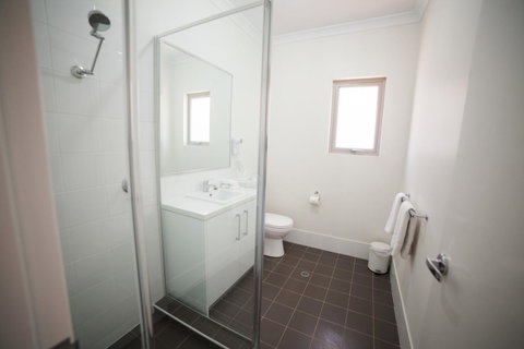 Exmouth Escape Resort - VIC Tourism 40