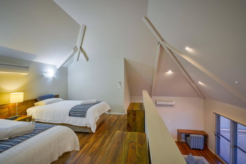 Exmouth Escape Resort - VIC Tourism 13