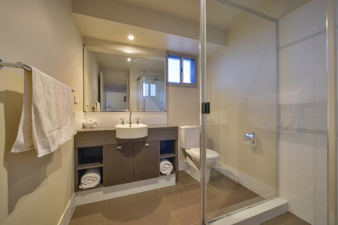 Exmouth Escape Resort - VIC Tourism 11