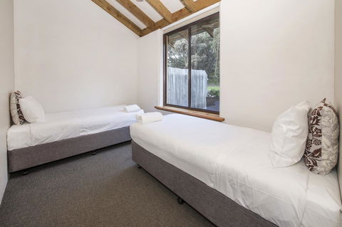 Chandlers Smiths Beach Villas - VIC Tourism 7