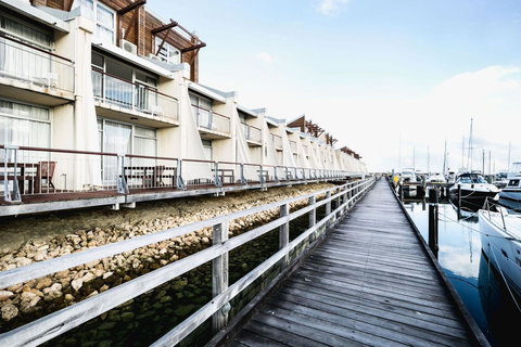 Oceanside 23 - VIC Tourism 27