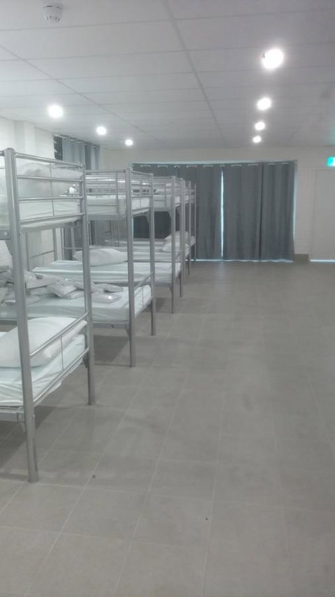 Perth City Backpackers Hostel - Note - Valid Passport Required To Check In - VIC Tourism 19