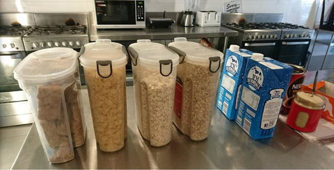 Perth City Backpackers Hostel - Note - Valid Passport Required To Check In - VIC Tourism 9