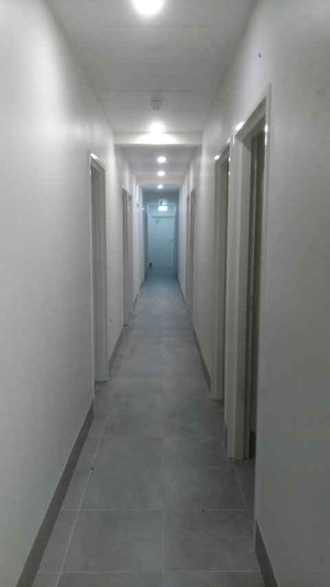 Perth City Backpackers Hostel - Note - Valid Passport Required To Check In - VIC Tourism 25