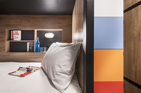 Hostel G Perth - VIC Tourism 7