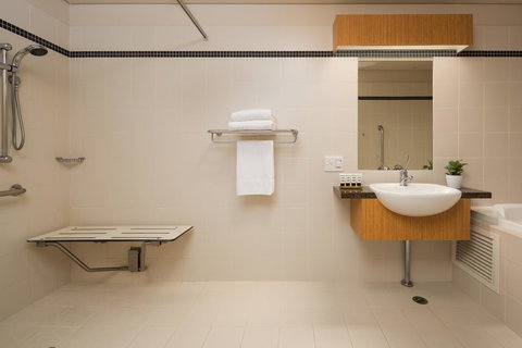 Esplanade Hotel Fremantle - By Rydges - VIC Tourism 10