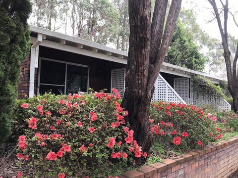 Forest Lodge Resort - VIC Tourism 13