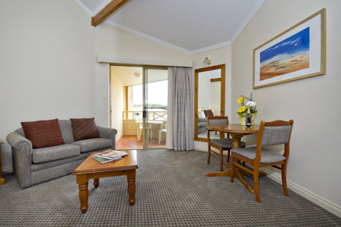 Abbey Beach Resort - VIC Tourism 16