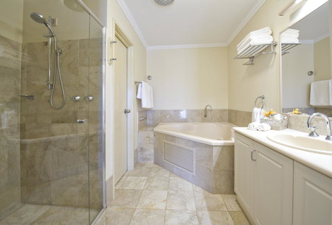 Abbey Beach Resort - VIC Tourism 8