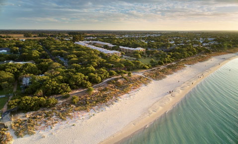 Abbey Beach Resort - VIC Tourism 2