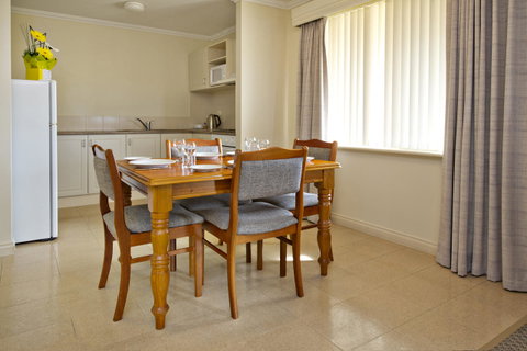 Abbey Beach Resort - VIC Tourism 10