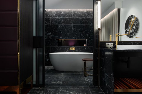 QT Perth - VIC Tourism 40