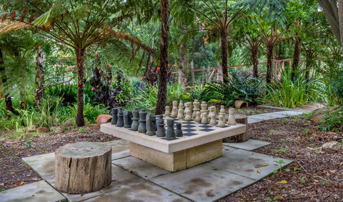 Chimes Spa Retreat - VIC Tourism 22