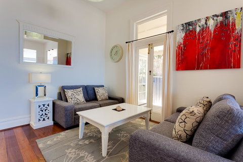 Cottesloe Beach House I - VIC Tourism 10