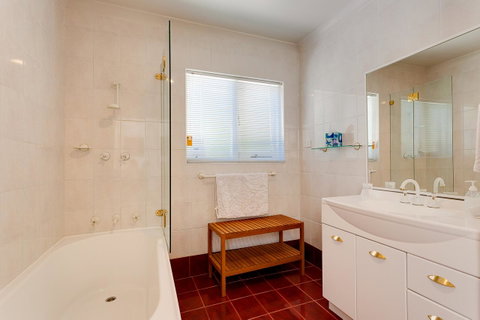 Cottesloe Beach House I - VIC Tourism 4
