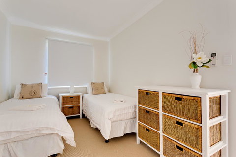 Cottesloe Beach House I - VIC Tourism 9