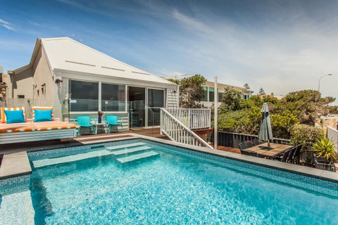 Cottesloe Beach House I - VIC Tourism 0