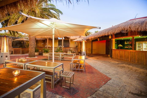 Leisure Inn Hotel Rockingham - VIC Tourism 3